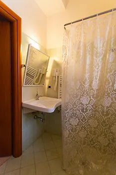 Leonardo Lägenhetshotell