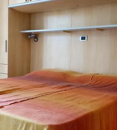 Leonardo Aparthotel 3*